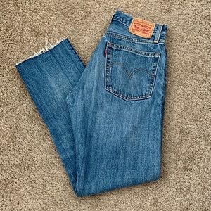 Levi’s 501 self-cropped straight leg jeans